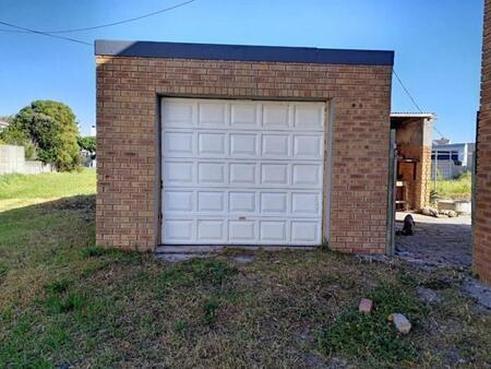2 Bedroom House in Franskraal