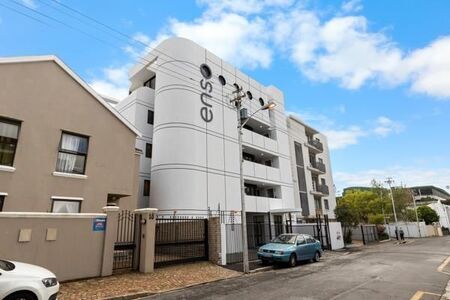 1 Bedroom Apartment in Claremont Upper