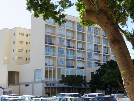 2 Bedroom Apartment in Strand Central