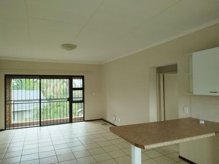 2 Bedroom apartment to rent in Weltevreden Park, Roodepoort