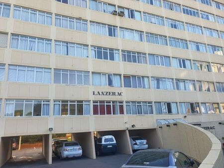 1 Bedroom apartment to rent in Essenwood, Durban