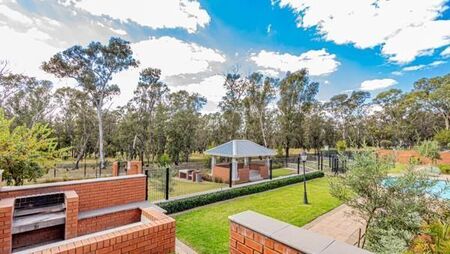 1 Bedroom Apartment in Modderfontein