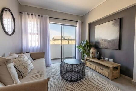 2 Bedroom Apartment in Heuwelsig Estate