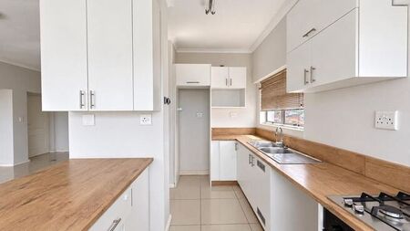 2 Bedroom apartment to rent in Nerissa Estate, Cape Town