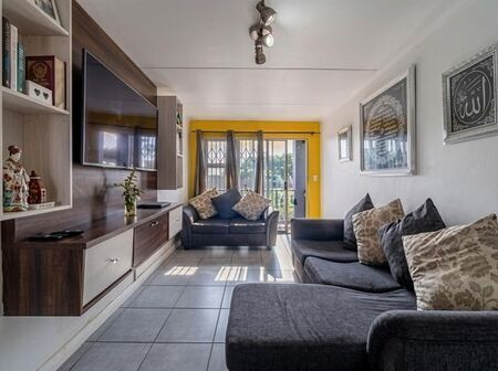 2 Bedroom apartment to rent in Thornton, Cape Town