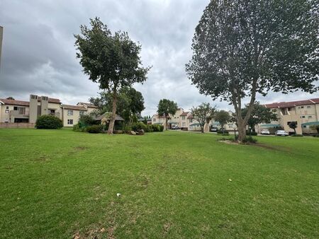 2 Bedroom apartment to rent in Bromhof, Randburg