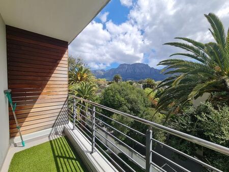 1 Bedroom apartment to rent in Kenilworth, Cape Town
