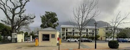 1 Bedroom Apartment in Rondebosch