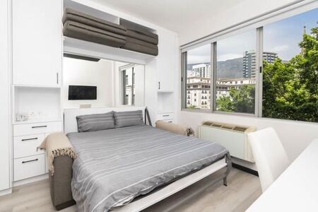 1.5 Bedroom Apartment in Cape Town City Centre