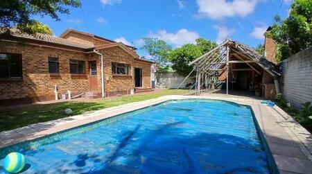 4 Bedroom House in Rustdal