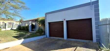 3 Bedroom House in Uitsig