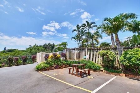 2 Bedroom Apartment in Amanzimtoti
