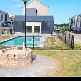 2 Bedroom Apartment in Athlone Park