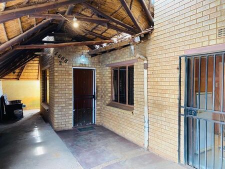3 Bedroom house rented in Roodekop, Germiston