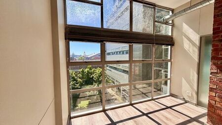 2 Bedroom apartment to rent in Woodstock, Cape Town