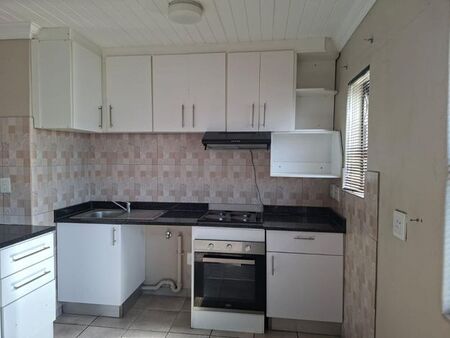 2 Bedroom apartment to rent in Belhar, Cape Town