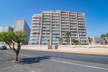 2 Bedroom apartment to rent in Van Ryneveld, Strand