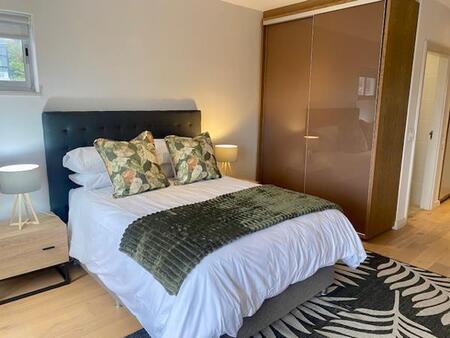 Studio Apartment in Bantry Bay