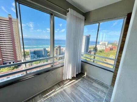 2 Bedroom Flat in Amanzimtoti