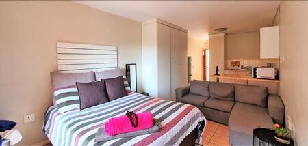 Bachelor apartment in Die Wilgers