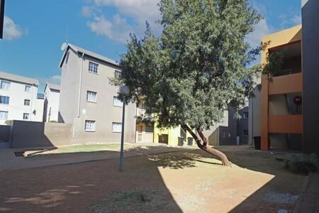 2 Bedroom Apartment in Jabulani