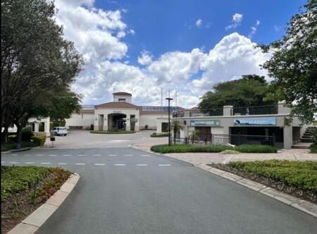 1 Bedroom Apartment in Blue Valley Golf Estate